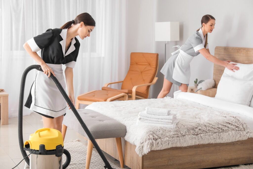 Housekeeping Hotel – Amsterdam / Rotterdam